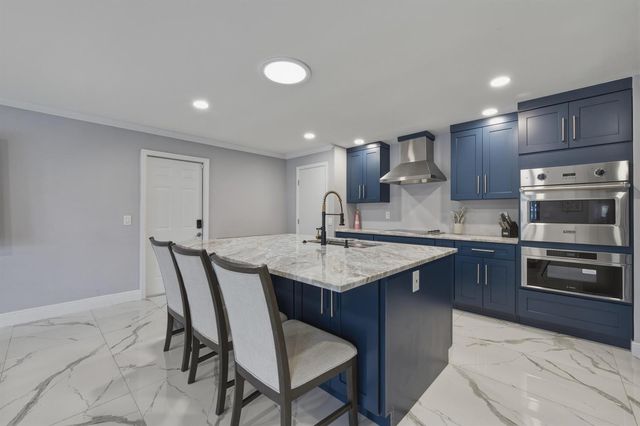 2587 SW 30TH Avenue, Fort Lauderdale, FL 33312