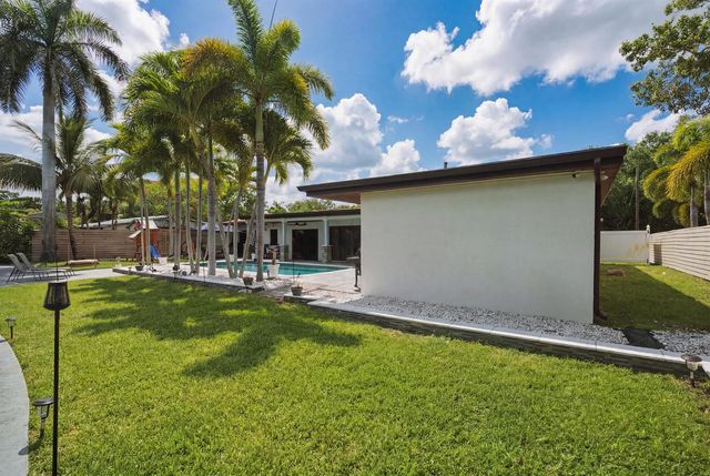 2587 SW 30TH Avenue, Fort Lauderdale, FL 33312
