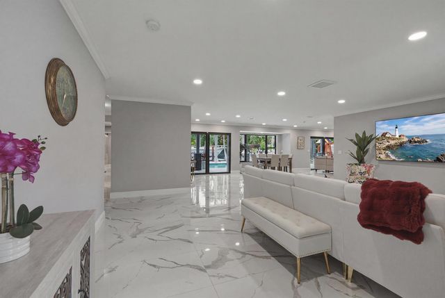 2587 SW 30TH Avenue, Fort Lauderdale, FL 33312