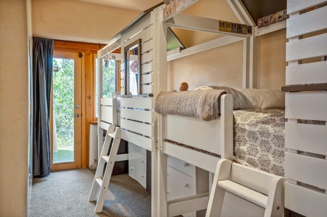 1564 Cerro Gordo Road, Santa Fe, NM 87501