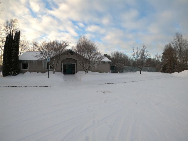 5869 Crosswinds Drive 11, Norton Shores, MI 49444