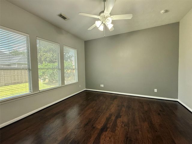 26823 Lakeridge Park Lane, Cypress, TX 77433