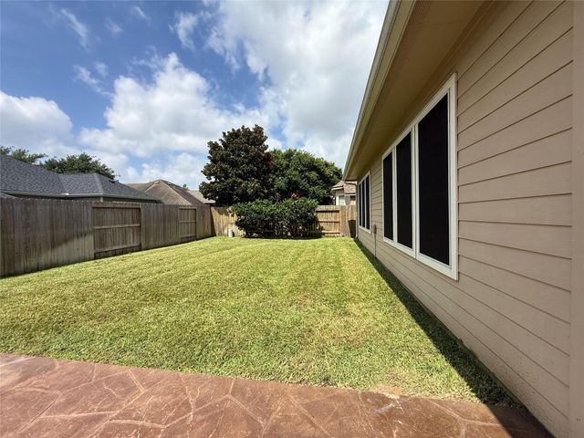 26823 Lakeridge Park Lane, Cypress, TX 77433