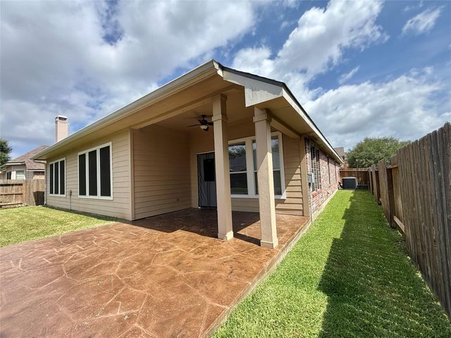 26823 Lakeridge Park Lane, Cypress, TX 77433