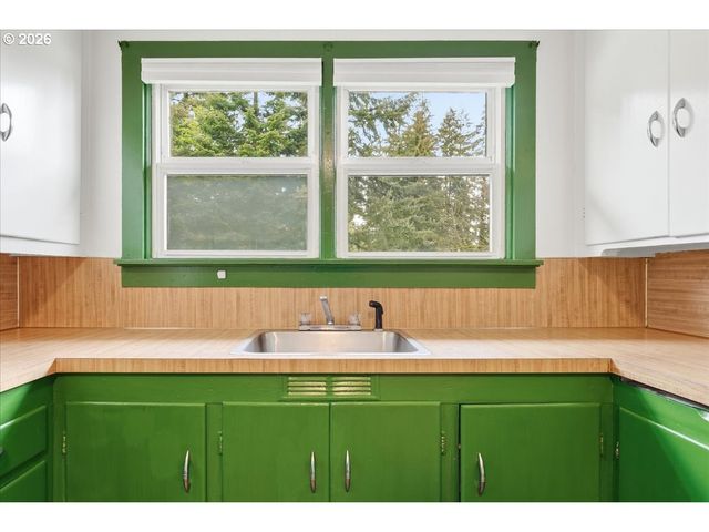 51 WILKINSON St, Carson, WA 98610