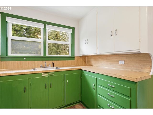 51 WILKINSON St, Carson, WA 98610