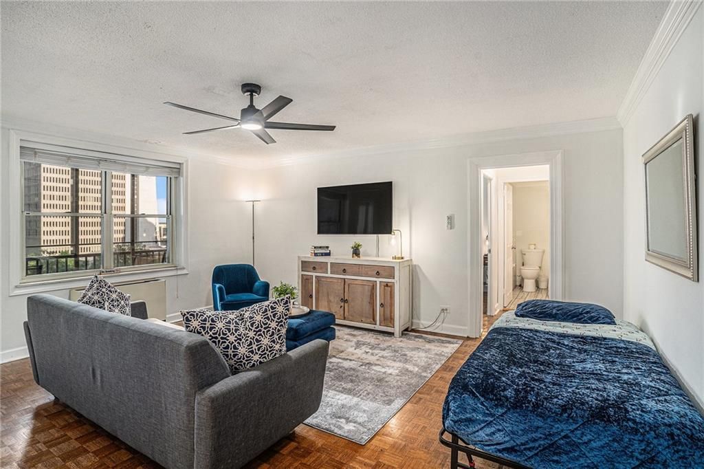 300 W Peachtree NE Street 7F, Atlanta, GA 30308
