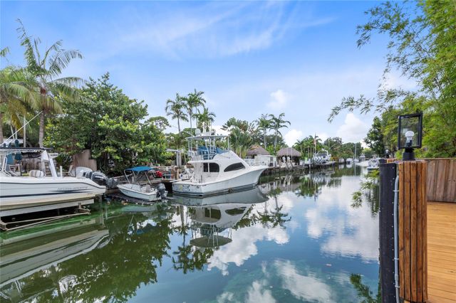 1454 SW 18th Ter, Fort Lauderdale, FL 33312