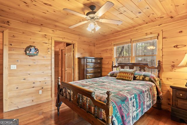 131 Toccoa Overlook Lane, Blue Ridge, GA 30513