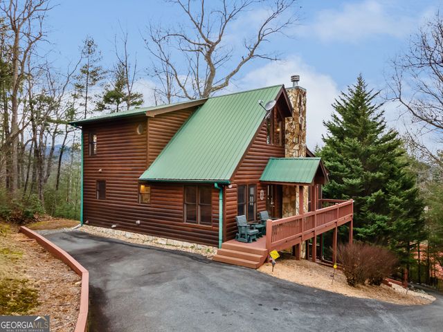 131 Toccoa Overlook Lane, Blue Ridge, GA 30513