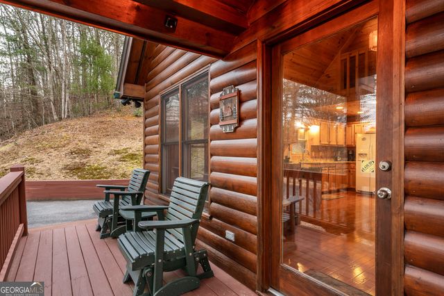 131 Toccoa Overlook Lane, Blue Ridge, GA 30513