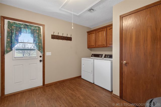 6562 E 570 Road, Locust Grove, OK 74352