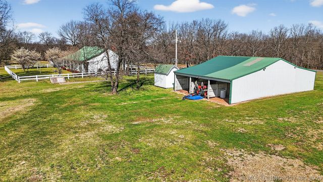 6562 E 570 Road, Locust Grove, OK 74352