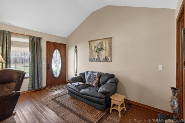 6562 E 570 Road, Locust Grove, OK 74352