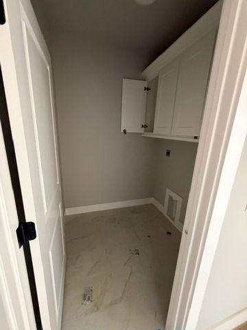 6805 SW High Meadow Boulevard, Bentonville, AR 72713