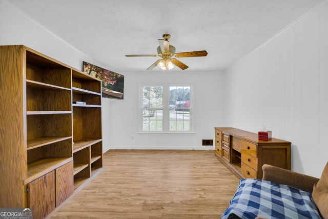 194 Woodland Creek Place, Hull, GA 30646