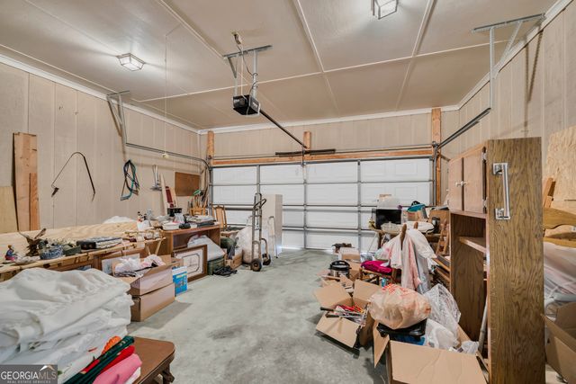 194 Woodland Creek Place, Hull, GA 30646