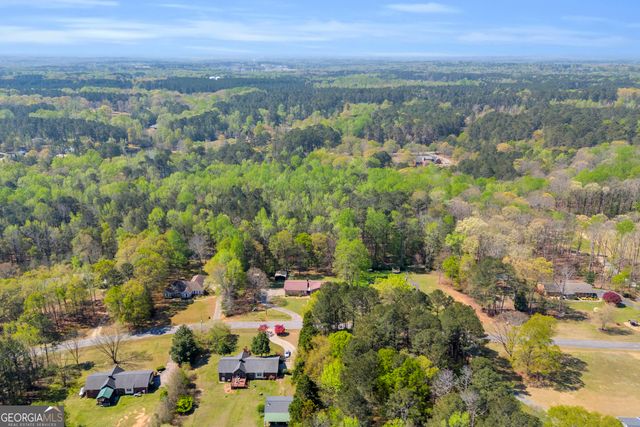 194 Woodland Creek Place, Hull, GA 30646