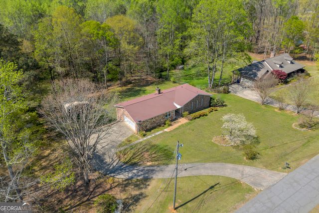 194 Woodland Creek Place, Hull, GA 30646