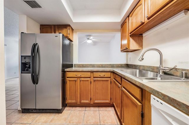 2936 LICHEN LANE B, Clearwater, FL 33760