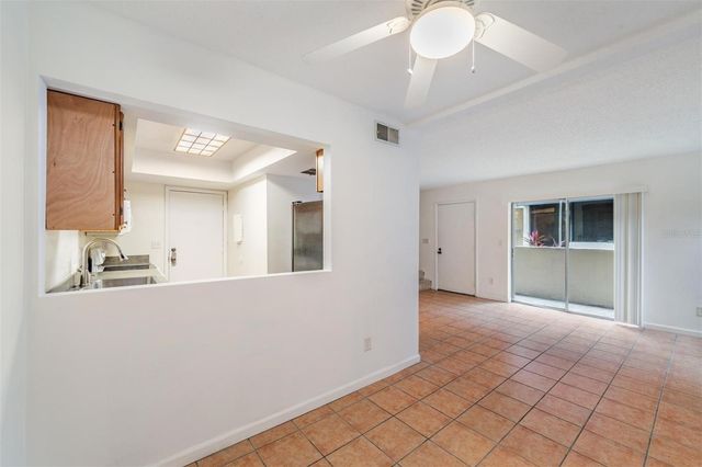 2936 LICHEN LANE B, Clearwater, FL 33760