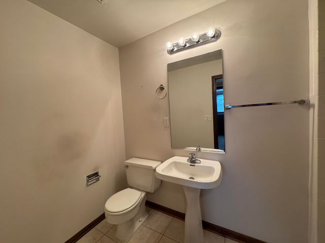 1118 Fran-lin Pkwy, Munster, IN 46321