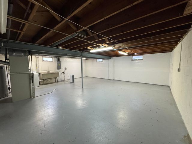 1118 Fran-lin Pkwy, Munster, IN 46321