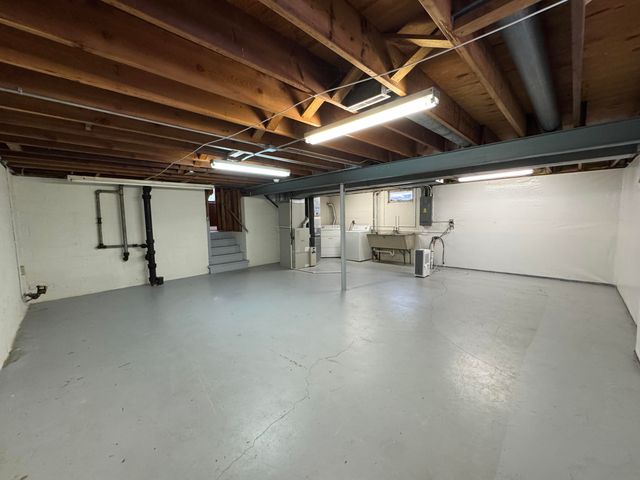 1118 Fran-lin Pkwy, Munster, IN 46321