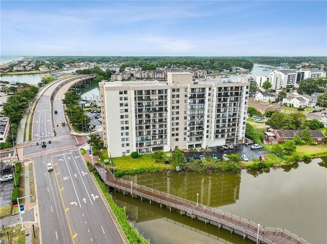 500 Pacific Ave Unit 401, Virginia Beach, VA 23451