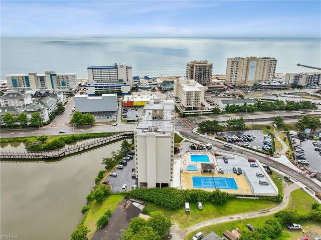 500 Pacific Ave Unit 401, Virginia Beach, VA 23451
