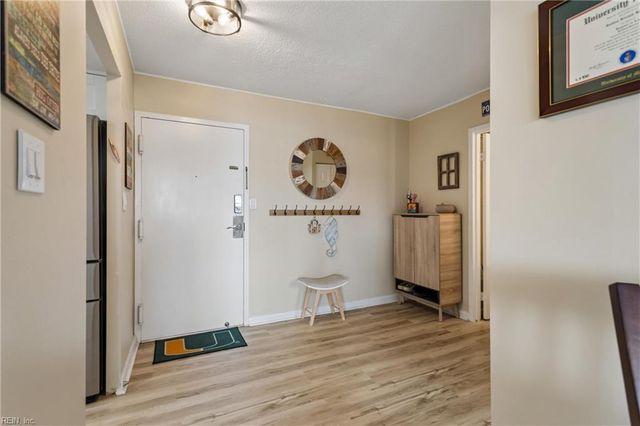 500 Pacific Ave Unit 401, Virginia Beach, VA 23451