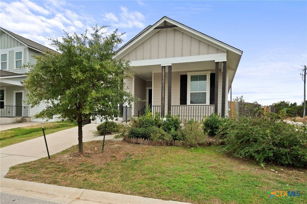 217 Michaelis Drive, Leander, TX 78641