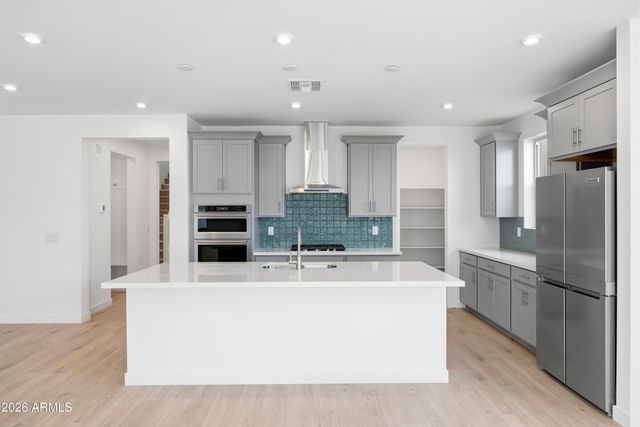 10223 S 20th Lane, Phoenix, AZ 85041