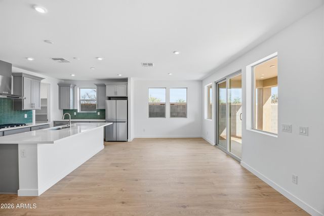 10223 S 20th Lane, Phoenix, AZ 85041