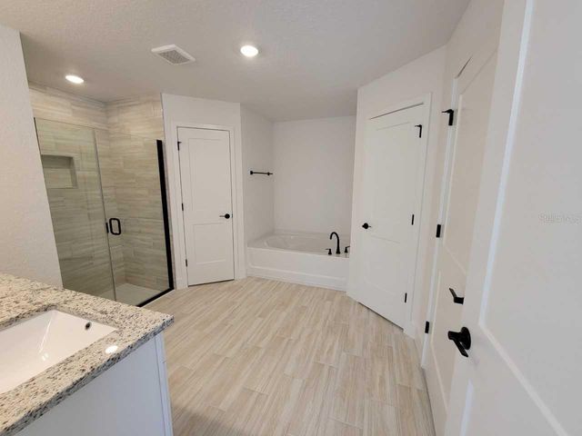14590 SW 69TH COURT ROAD, Ocala, FL 34473