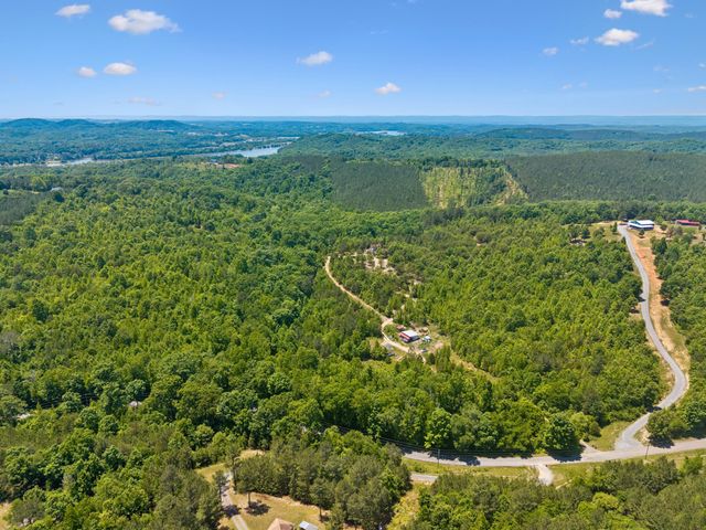 338 County Road 41, Calhoun, TN 37309