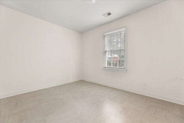 1093 King Street B, Charleston, SC 29403