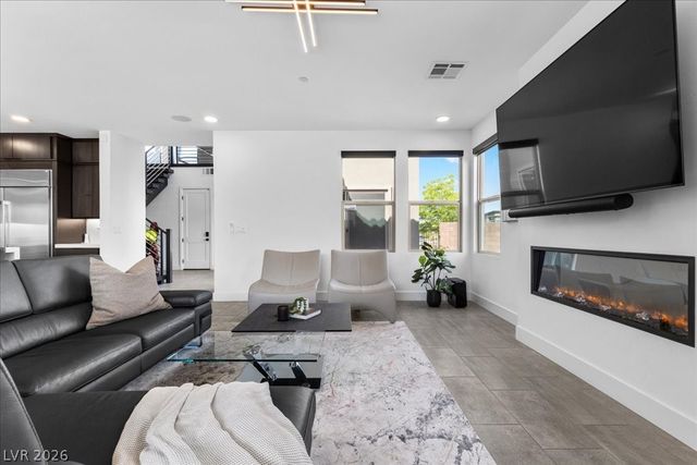 11955 Rockview Point Street, Las Vegas, NV 89138