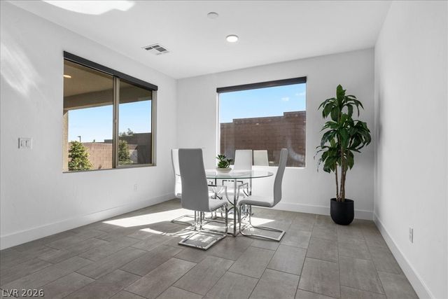 11955 Rockview Point Street, Las Vegas, NV 89138