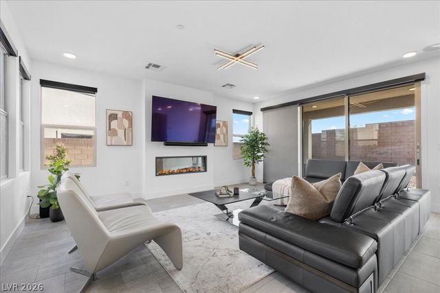 11955 Rockview Point Street, Las Vegas, NV 89138