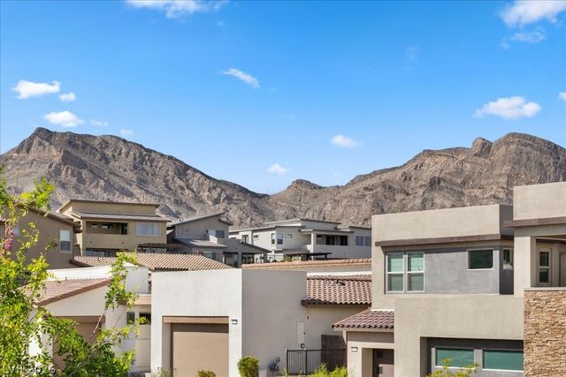 11955 Rockview Point Street, Las Vegas, NV 89138