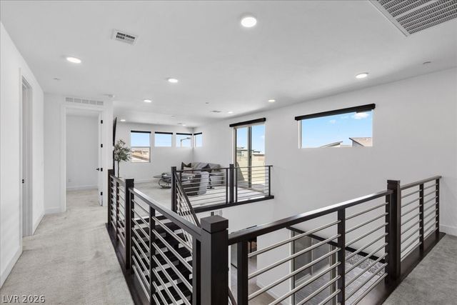 11955 Rockview Point Street, Las Vegas, NV 89138