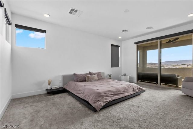 11955 Rockview Point Street, Las Vegas, NV 89138