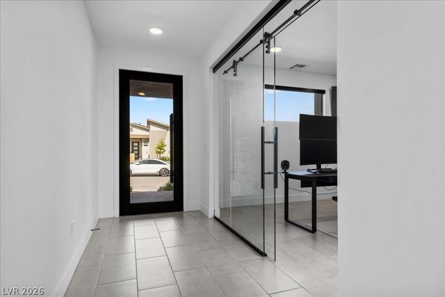 11955 Rockview Point Street, Las Vegas, NV 89138