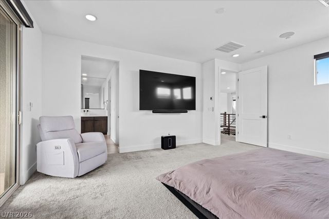 11955 Rockview Point Street, Las Vegas, NV 89138