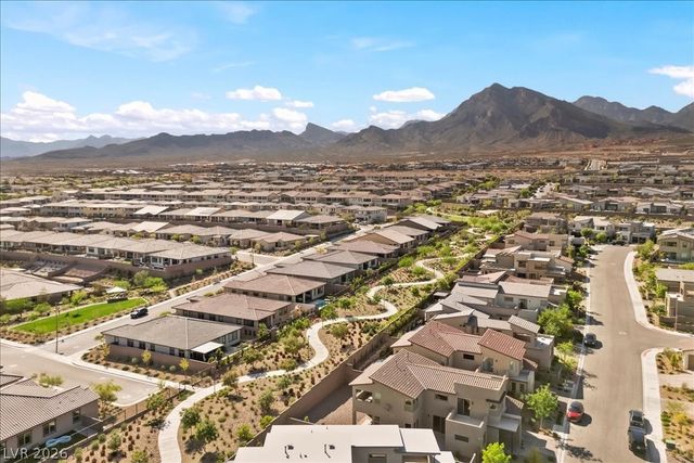 11955 Rockview Point Street, Las Vegas, NV 89138