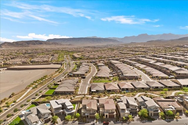 11955 Rockview Point Street, Las Vegas, NV 89138