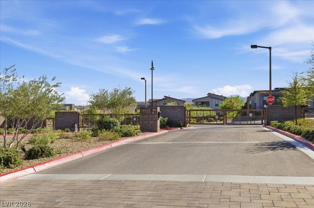 11955 Rockview Point Street, Las Vegas, NV 89138