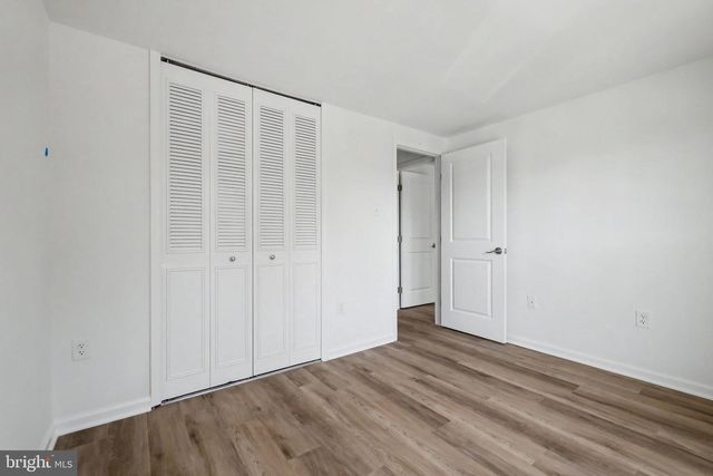 112 RICHLAND CIR, Sterling, VA 20164