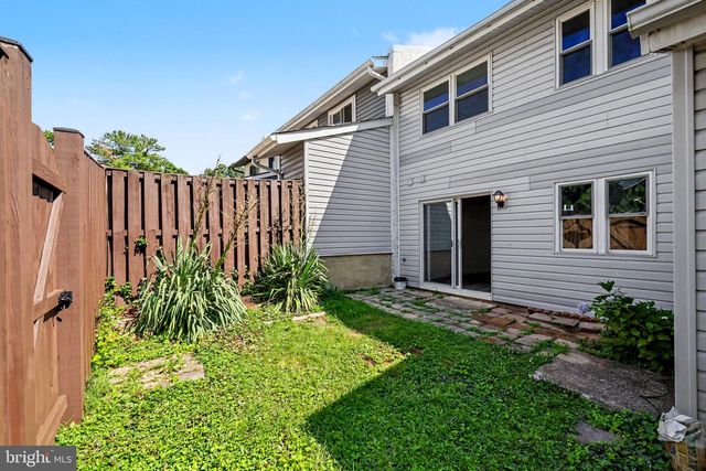 112 RICHLAND CIR, Sterling, VA 20164